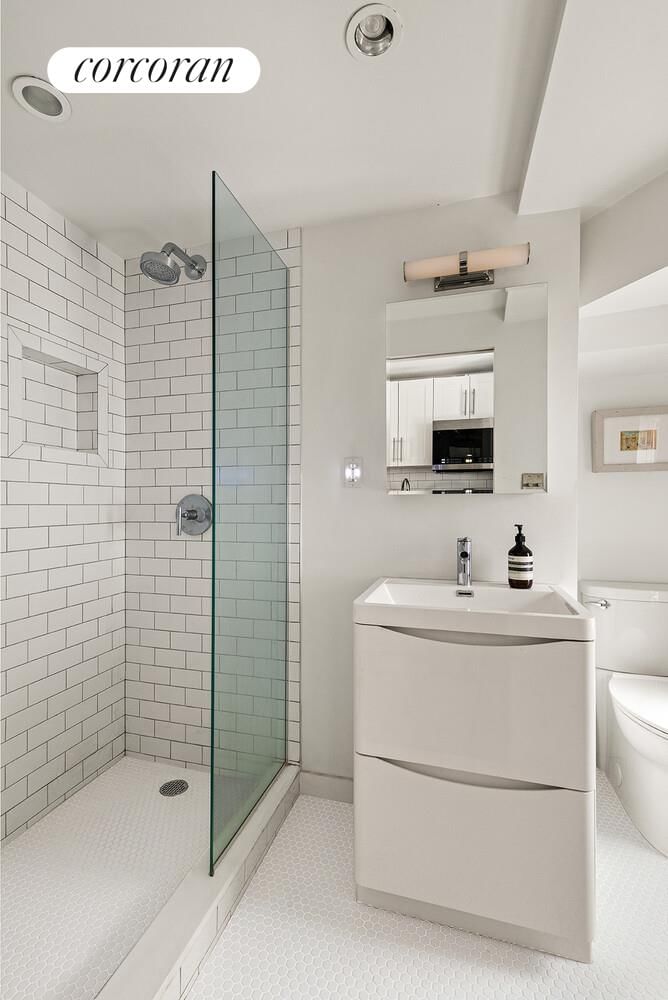 Real estate property located at 113 1/2 15th #2E, New York, Chelsea, New York City, NY, US