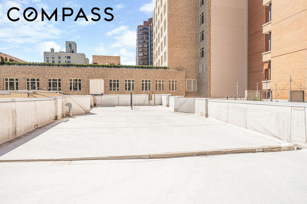 Real estate property located at 212 85th #5W, New York, Upper West Side, New York City, NY, US