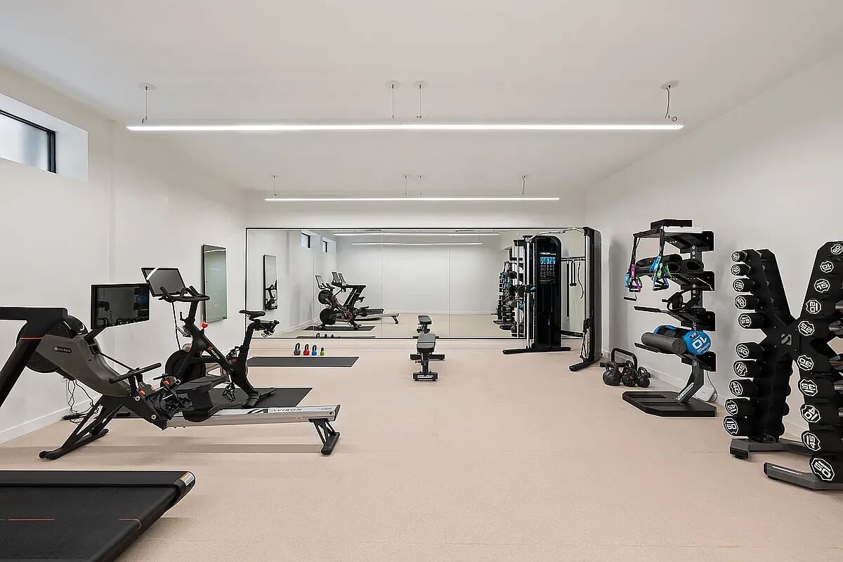 Real estate property located at 215 10TH #4E, Kings, Williamsburg, New York City, NY, US