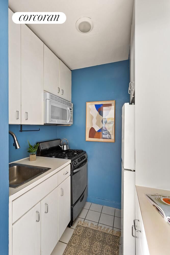 Real estate property located at 157 18th #4A, New York, Gramercy Park, New York City, NY, US
