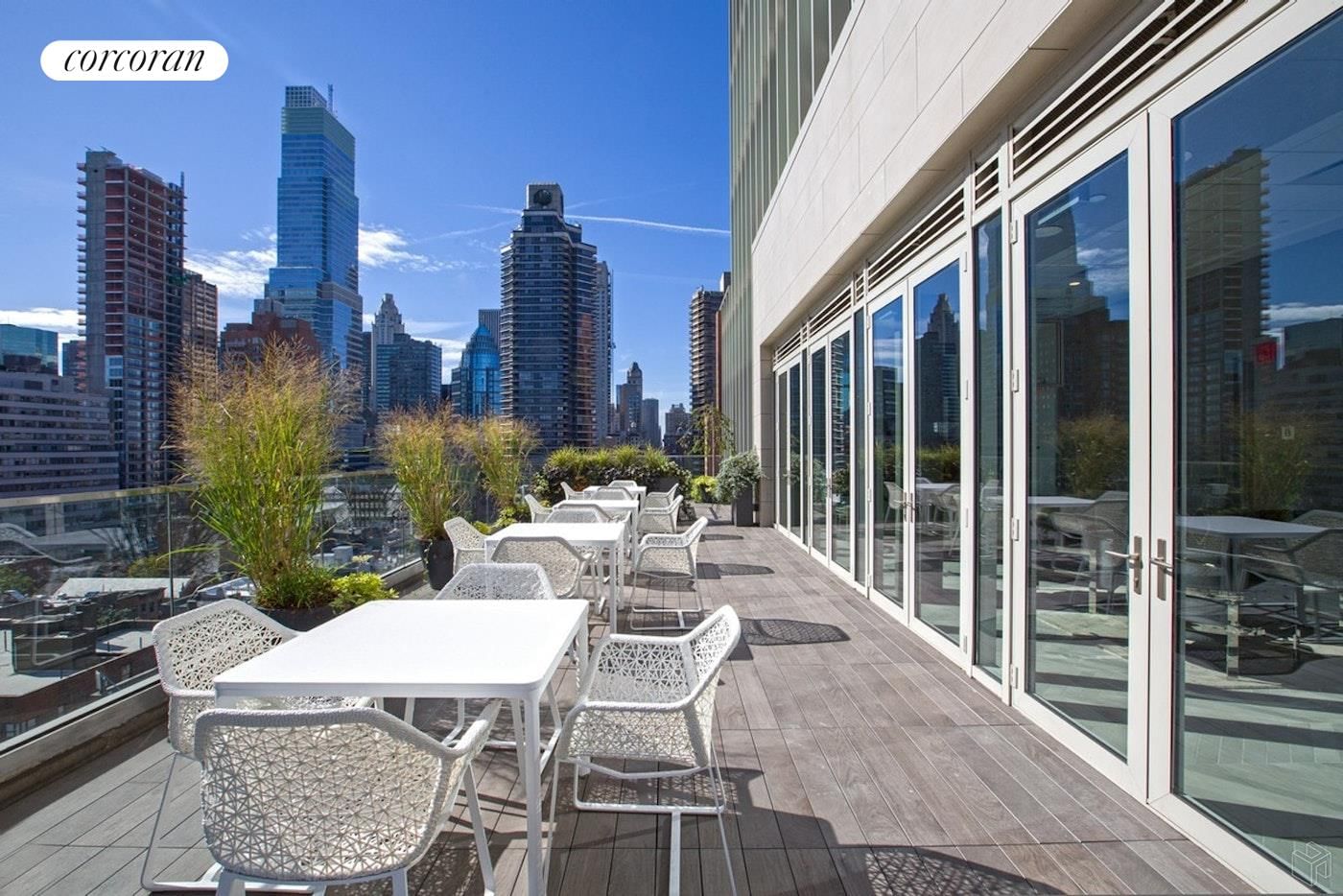 Real estate property located at 301 61ST PENTHOUSE, New York, Lenox Hill, New York City, NY, US