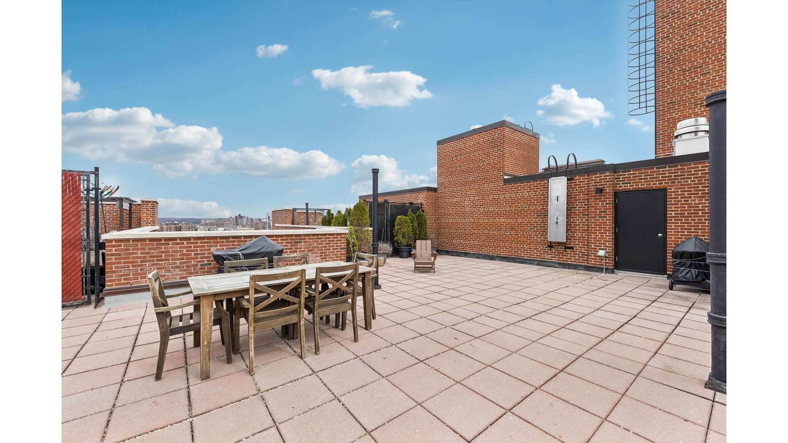 Real estate property located at 72 PARK E67, New York, Inwood, New York City, NY, US
