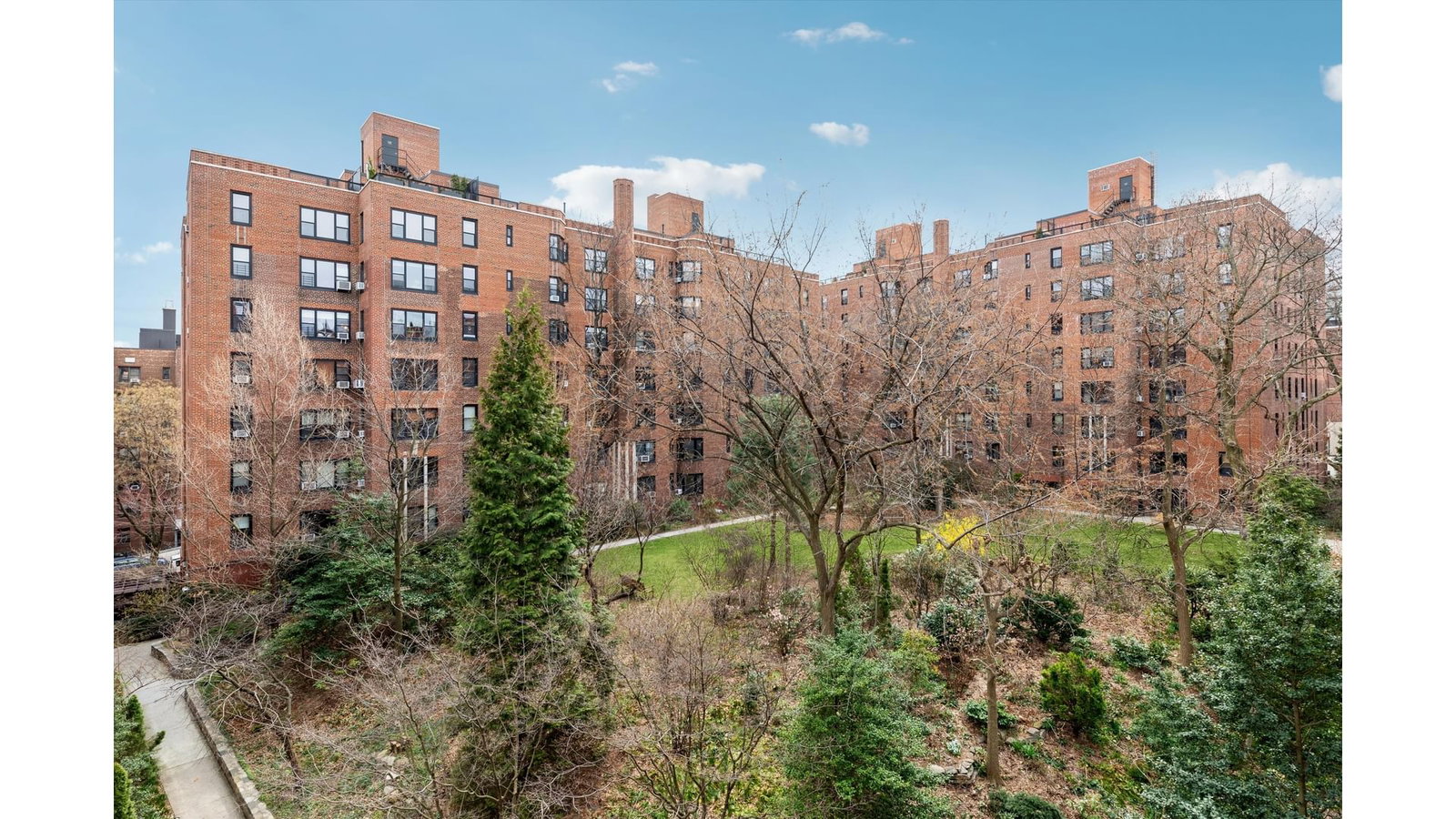 Real estate property located at 72 PARK E67, New York, Inwood, New York City, NY, US