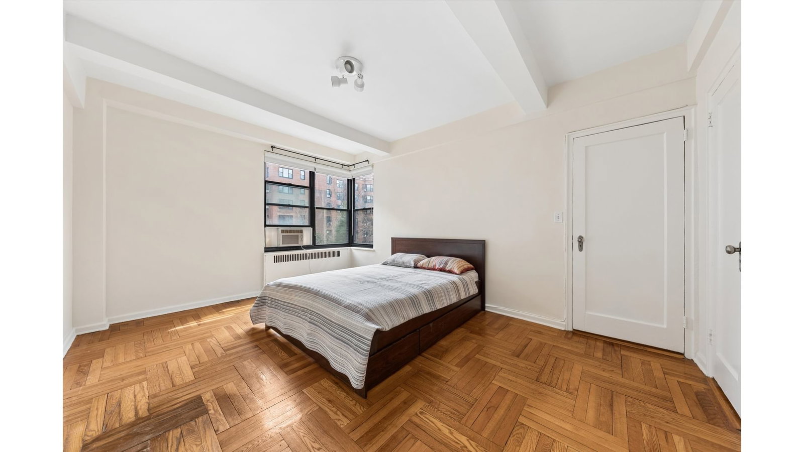 Real estate property located at 72 PARK E67, New York, Inwood, New York City, NY, US