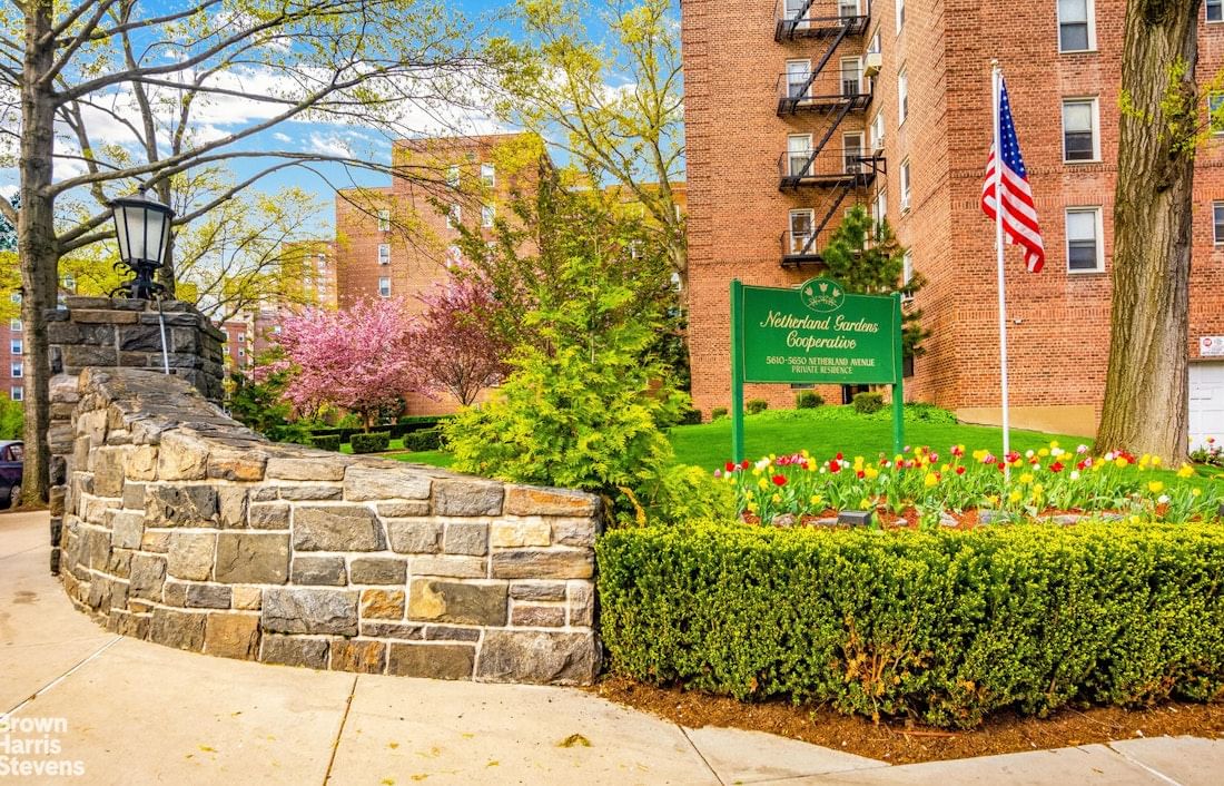 Real estate property located at 5645 NETHERLAND #6E, Bronx, North Riverdale, New York City, NY, US