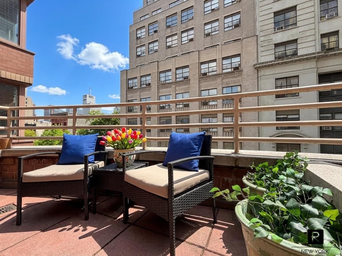Real estate property located at 350 50th #5-W, New York, Hell's Kitchen, New York City, NY, US