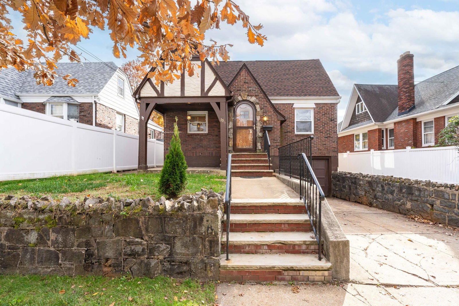 Real estate property located at 156 Goodwin, Richmond, Charleston, New York City, NY, US