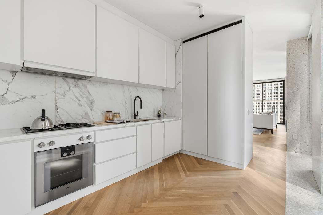 Real estate property located at 16 40th #20B, New York, Midtown, New York City, NY, US