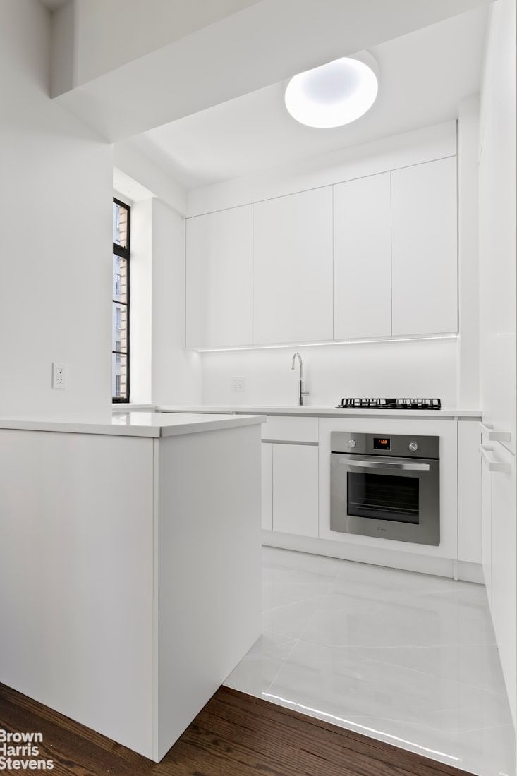 Real estate property located at 333 56TH #6M, New York, Hell's Kitchen, New York City, NY, US