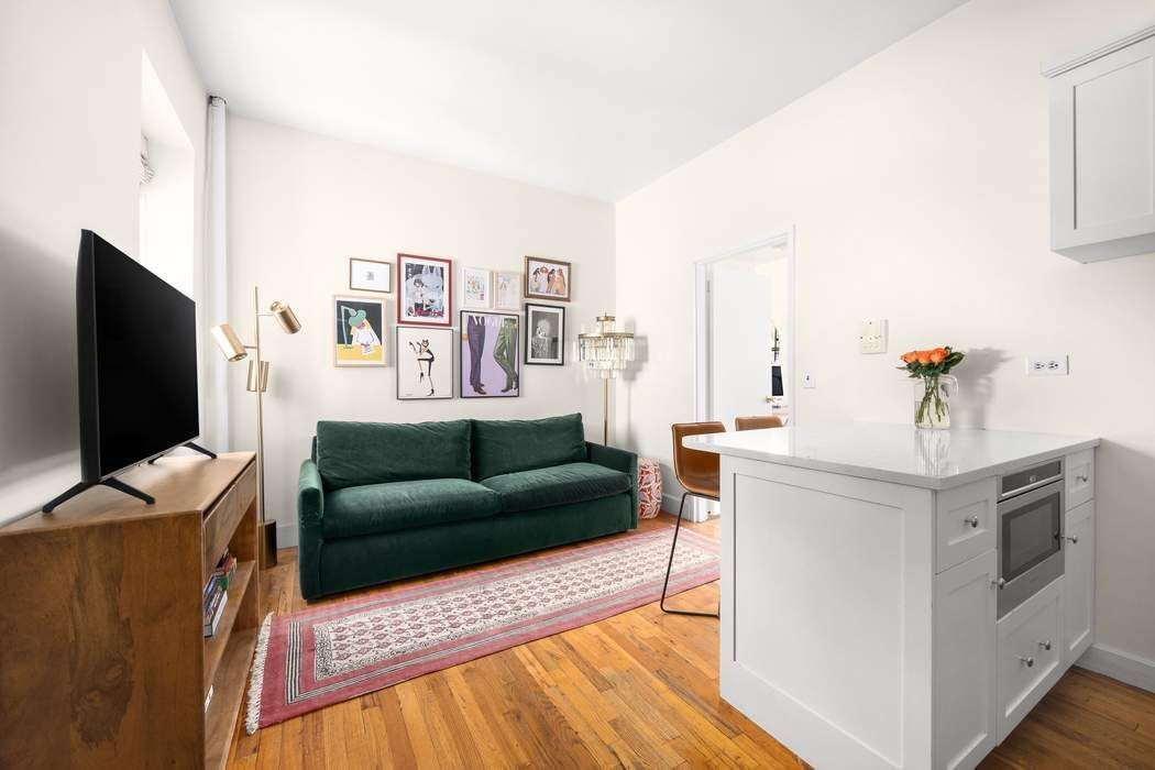 Real estate property located at 26 Gramercy #6G, New York, Gramercy Park, New York City, NY, US