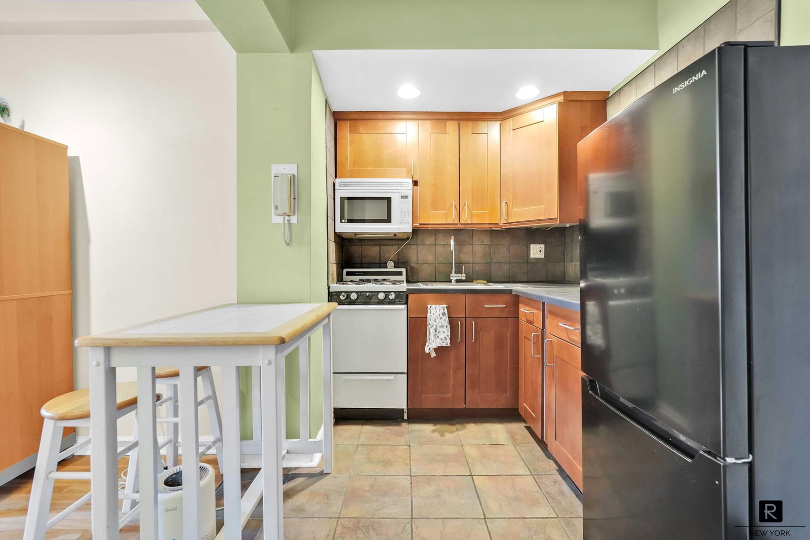 Real estate property located at 31-85 Crescent #419, Queens, Astoria, New York City, NY, US