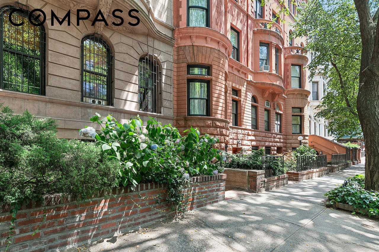 Real estate property located at 59 88th BF, New York, Upper West Side, New York City, NY, US