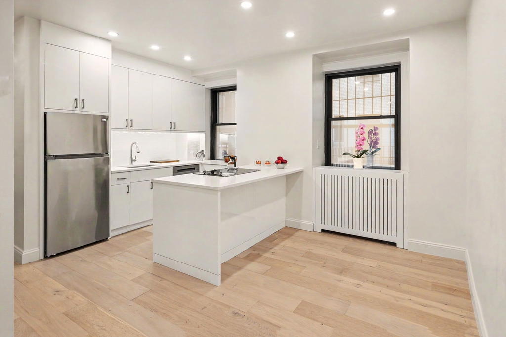 Real estate property located at 252 85TH #1B, New York, Upper West Side, New York City, NY, US