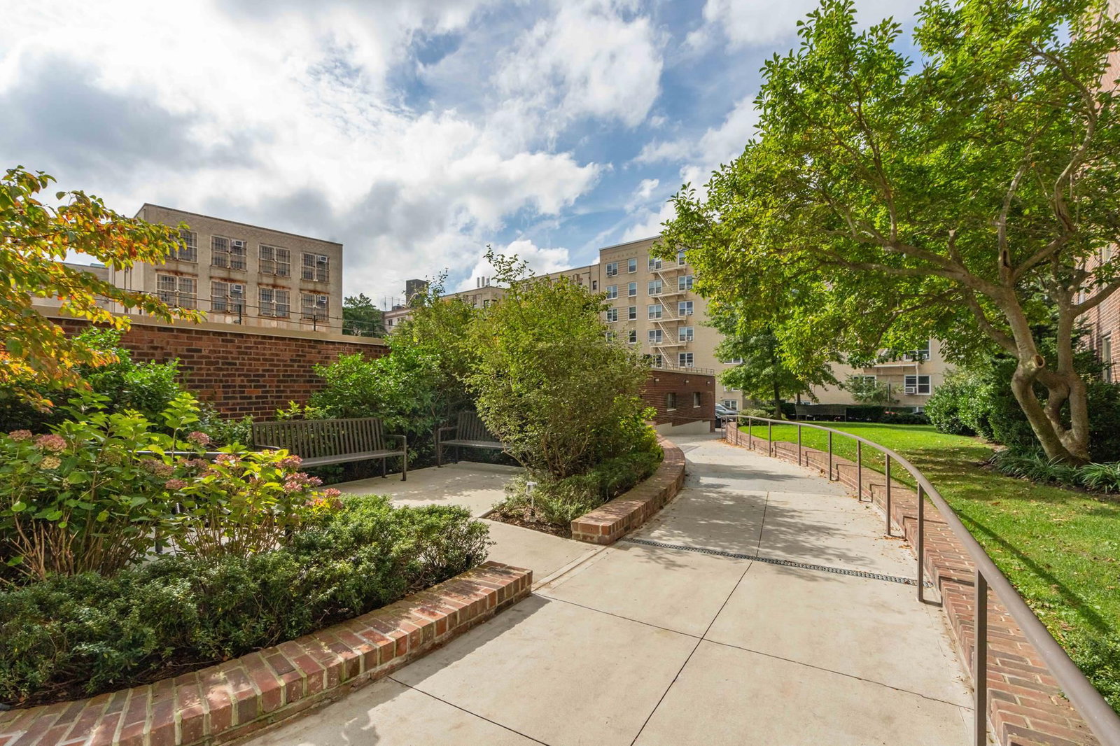 Real estate property located at 900 190th #10-E, New York, Hudson Heights, New York City, NY, US