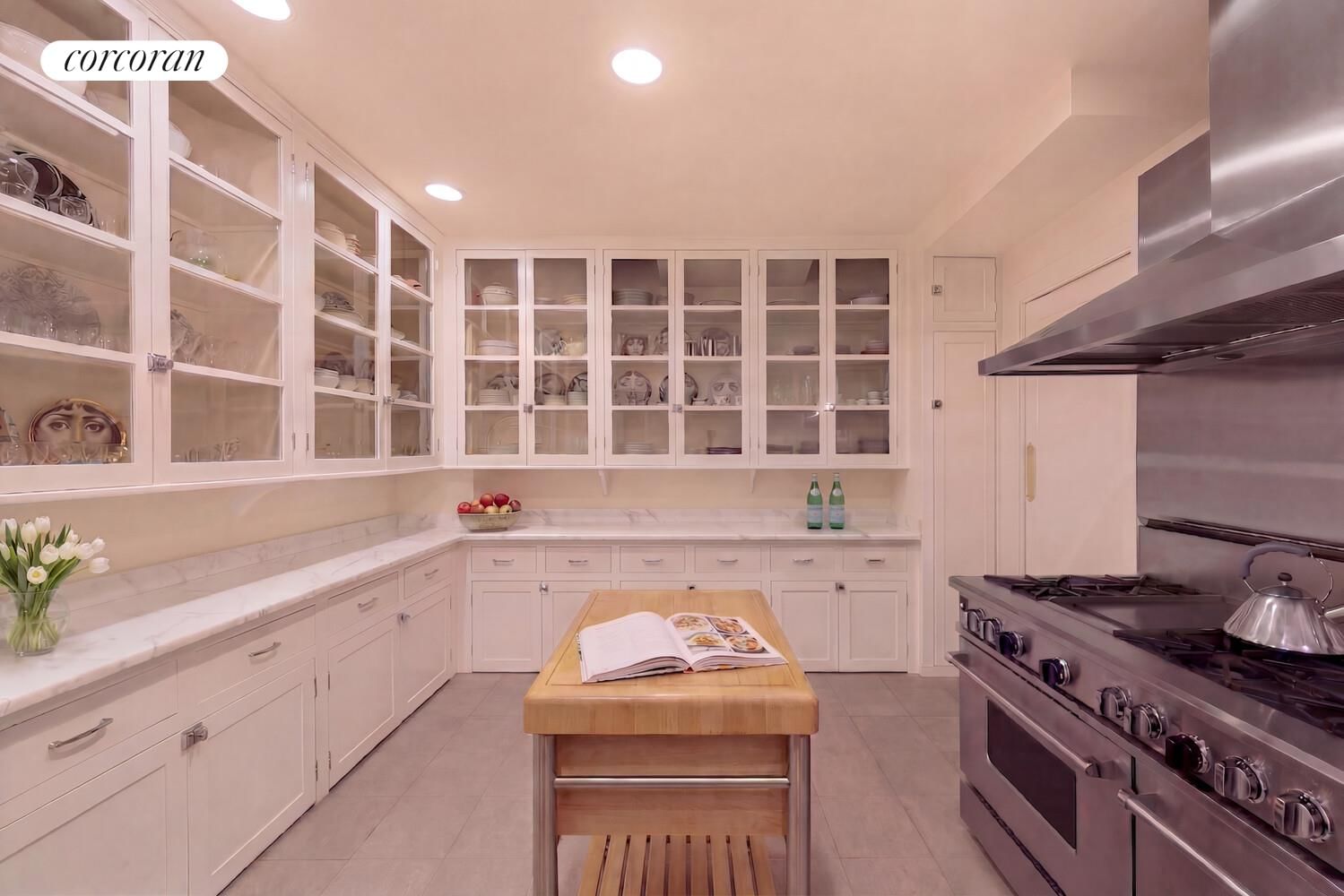 Real estate property located at 1120 5TH #2C, New York, Carnegie Hill, New York City, NY, US
