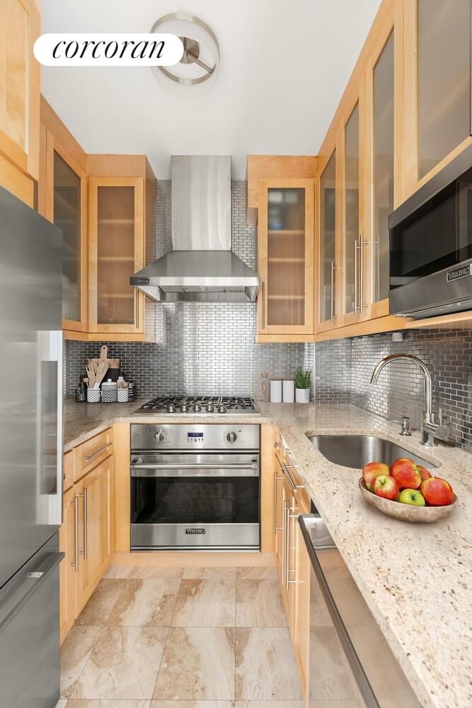 Real estate property located at 305 72ND #10A, New York, Upper West Side, New York City, NY, US