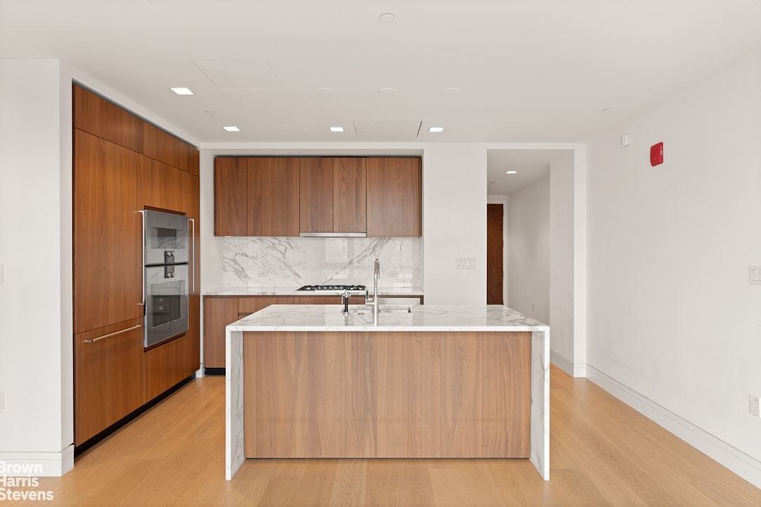 Real estate property located at 242 BROOME #14D, New York, Lower East Side, New York City, NY, US