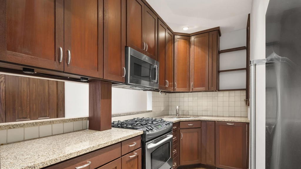 Real estate property located at 200 78TH #2D, New York, Upper West Side, New York City, NY, US