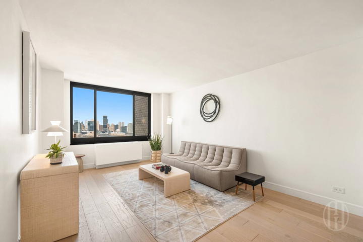 Real estate property located at 200 Rector #35C, New York, Battery Park City, New York City, NY, US