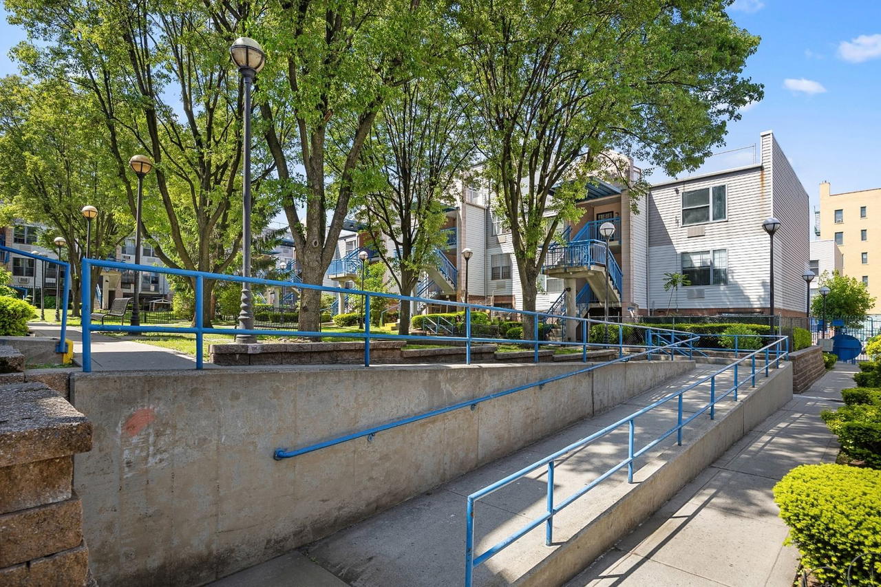 Real estate property located at 785 St Anns #23B, Bronx, Woodstock, New York City, NY, US