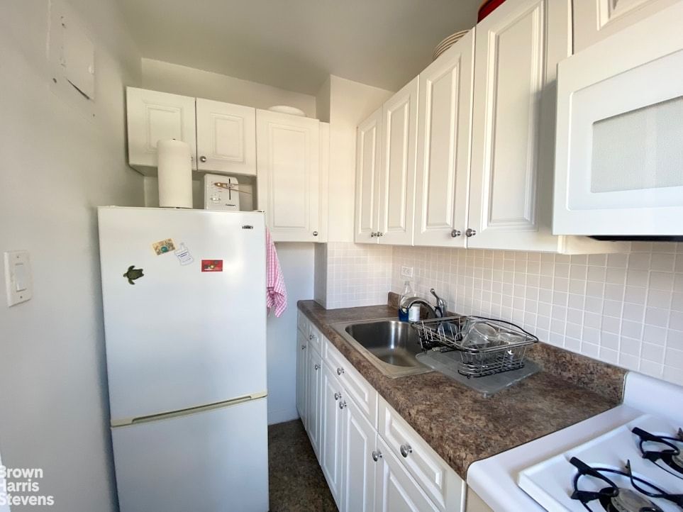 Real estate property located at 405 63RD #12N, New York, Lenox Hill, New York City, NY, US