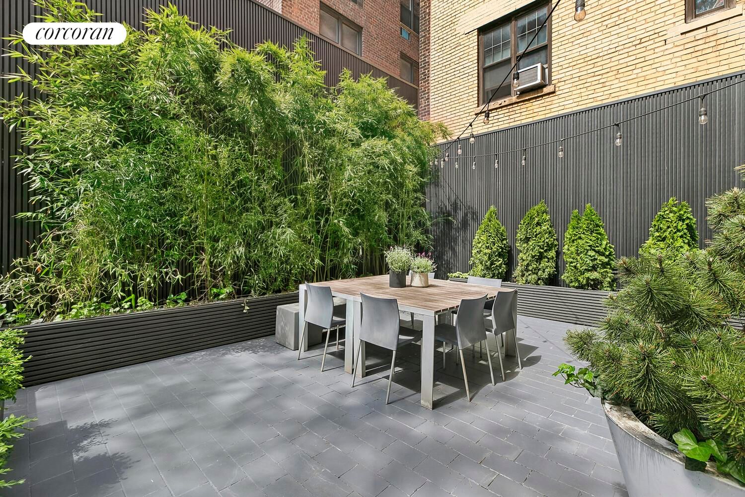 Real estate property located at 200 16TH GARDEN_1DE, New York, Gramercy Park, New York City, NY, US