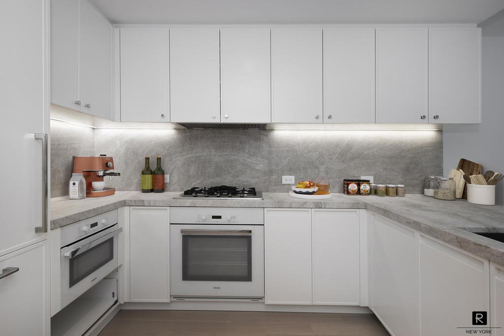 Real estate property located at 212 72nd #10-C, New York, Lincoln Square, New York City, NY, US