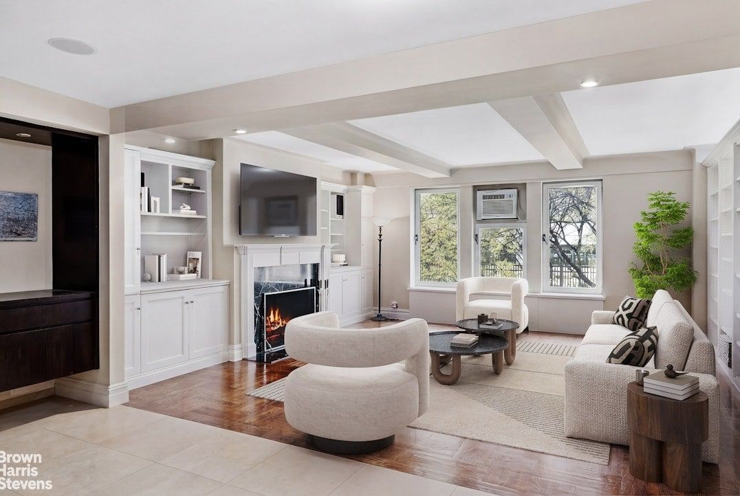 Real estate property located at 111 88TH #5B, New York, Carnegie Hill, New York City, NY, US