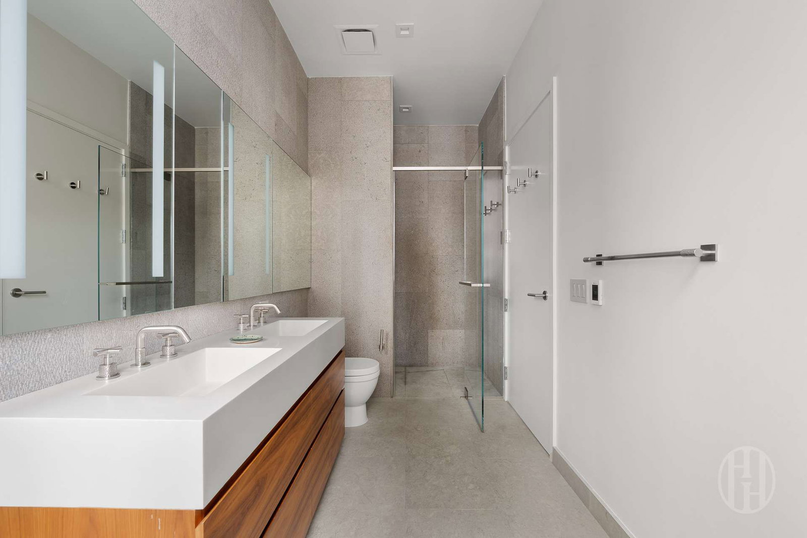 Real estate property located at 360 89th #22A, New York, Upper East Side, New York City, NY, US