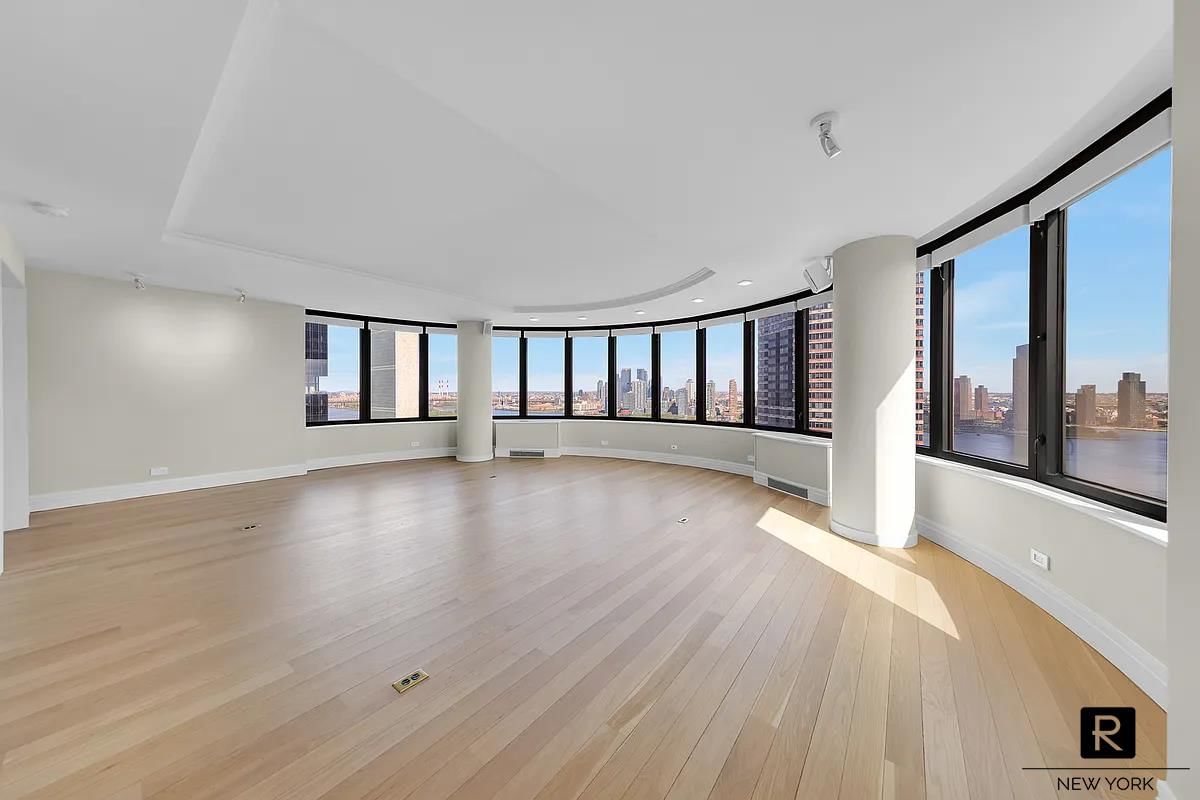 Real estate property located at 330 38th #32-NO, New York, Murray Hill, New York City, NY, US