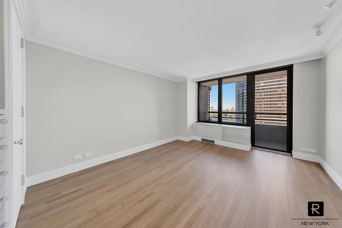 Real estate property located at 330 38th #32-NO, New York, Murray Hill, New York City, NY, US