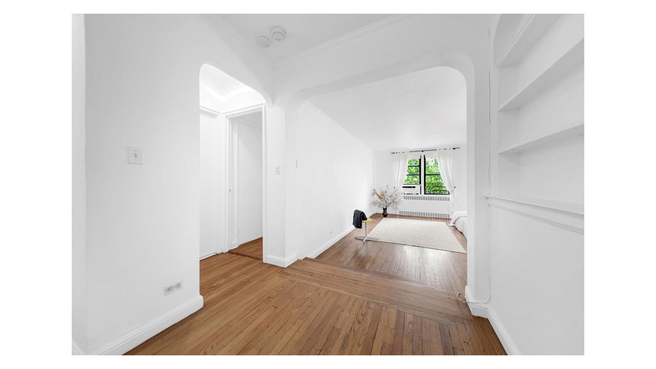 Real estate property located at 205 95TH #4E, New York, Upper West Side, New York City, NY, US