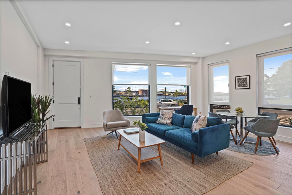 Real estate property located at 21-31 Shore #1F, Queens, Ditmars Steinway, New York City, NY, US