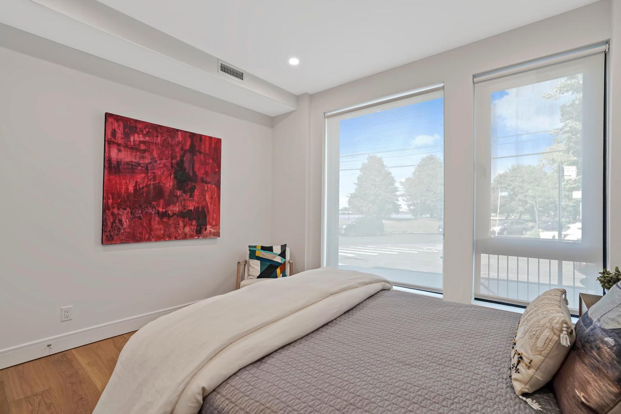 Real estate property located at 21-31 Shore #1F, Queens, Ditmars Steinway, New York City, NY, US
