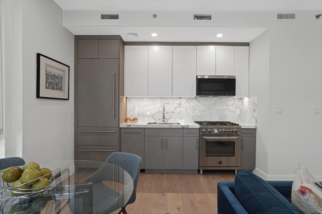 Real estate property located at 21-31 Shore #1F, Queens, Ditmars Steinway, New York City, NY, US