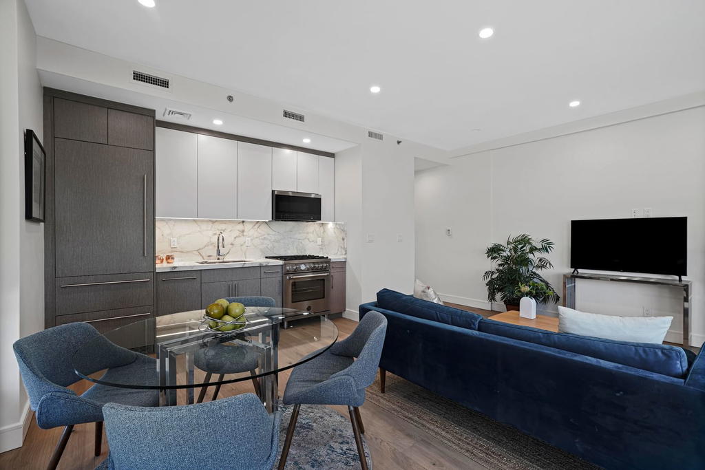 Real estate property located at 21-31 Shore #1F, Queens, Ditmars Steinway, New York City, NY, US