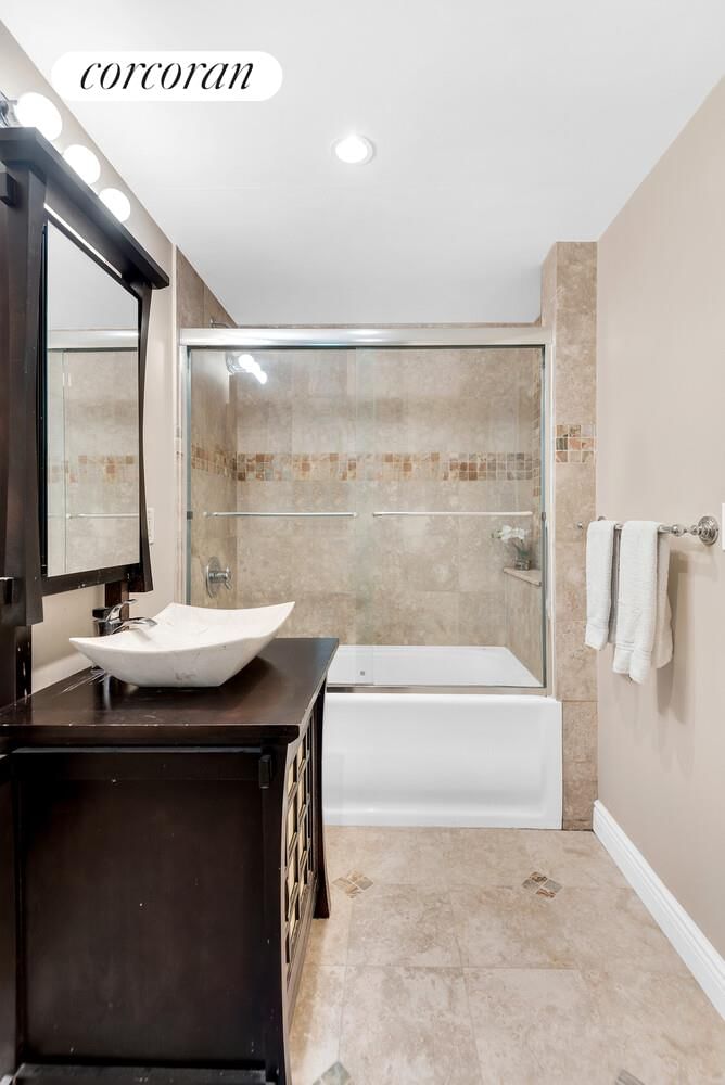 Real estate property located at 525 89TH #1E, New York, Yorkville, New York City, NY, US
