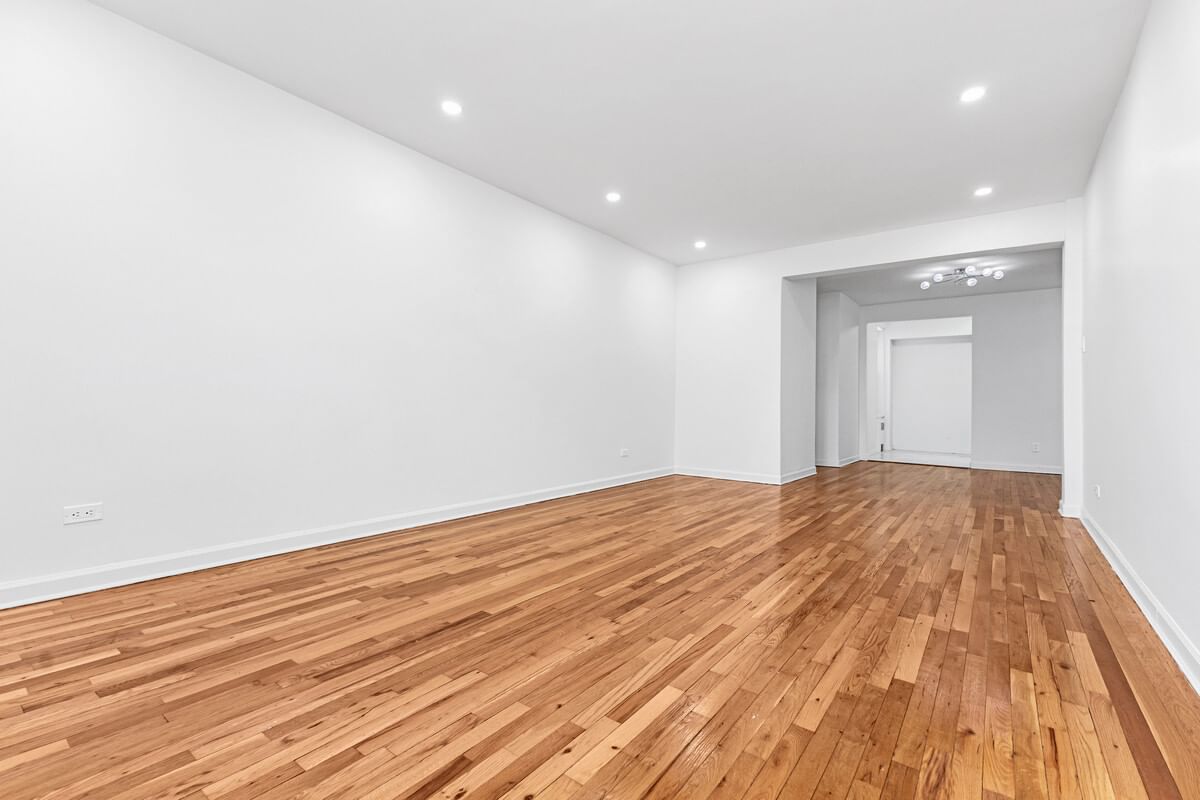 Real estate property located at 67-30 CLYDE #5C, Queens, Forest Hills, New York City, NY, US