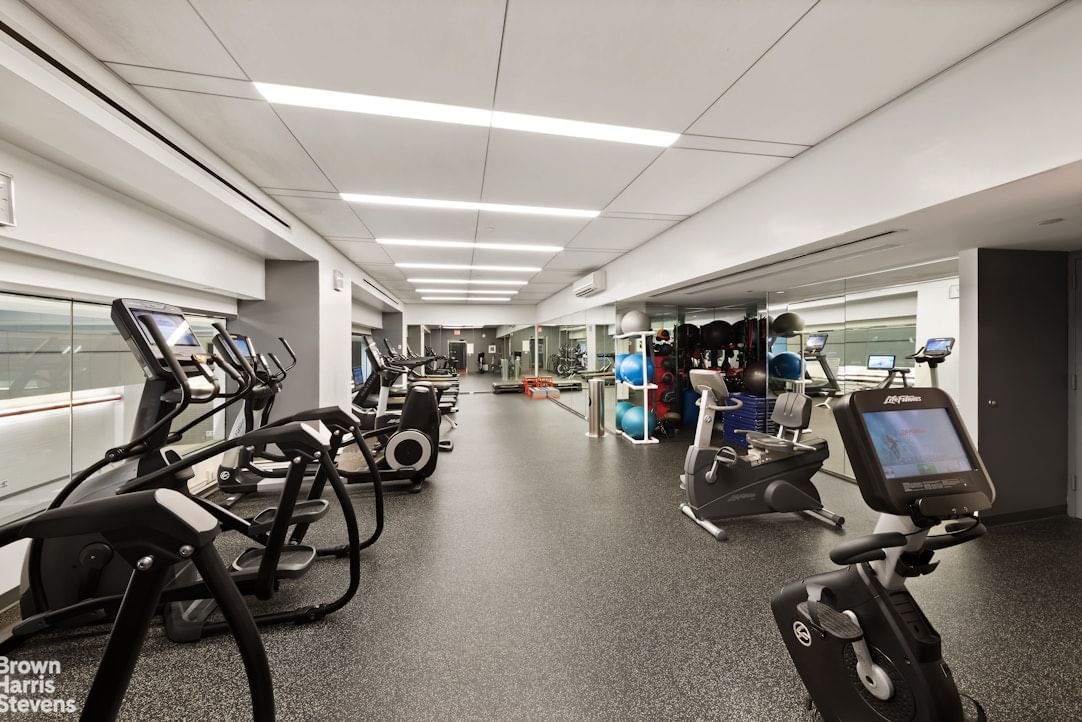 Real estate property located at 161 61ST #15H, New York, Lincoln Square, New York City, NY, US