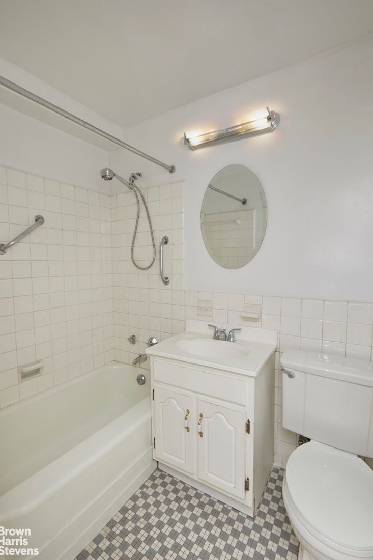 Real estate property located at 415 52ND #3CC, New York, Beekman, New York City, NY, US