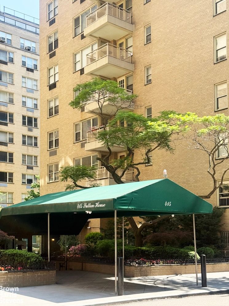 Real estate property located at 415 52ND #3CC, New York, Beekman, New York City, NY, US