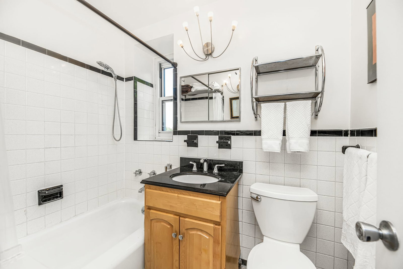Real estate property located at 3935 BLACKSTONE #4K, Bronx, Central Riverdale, New York City, NY, US