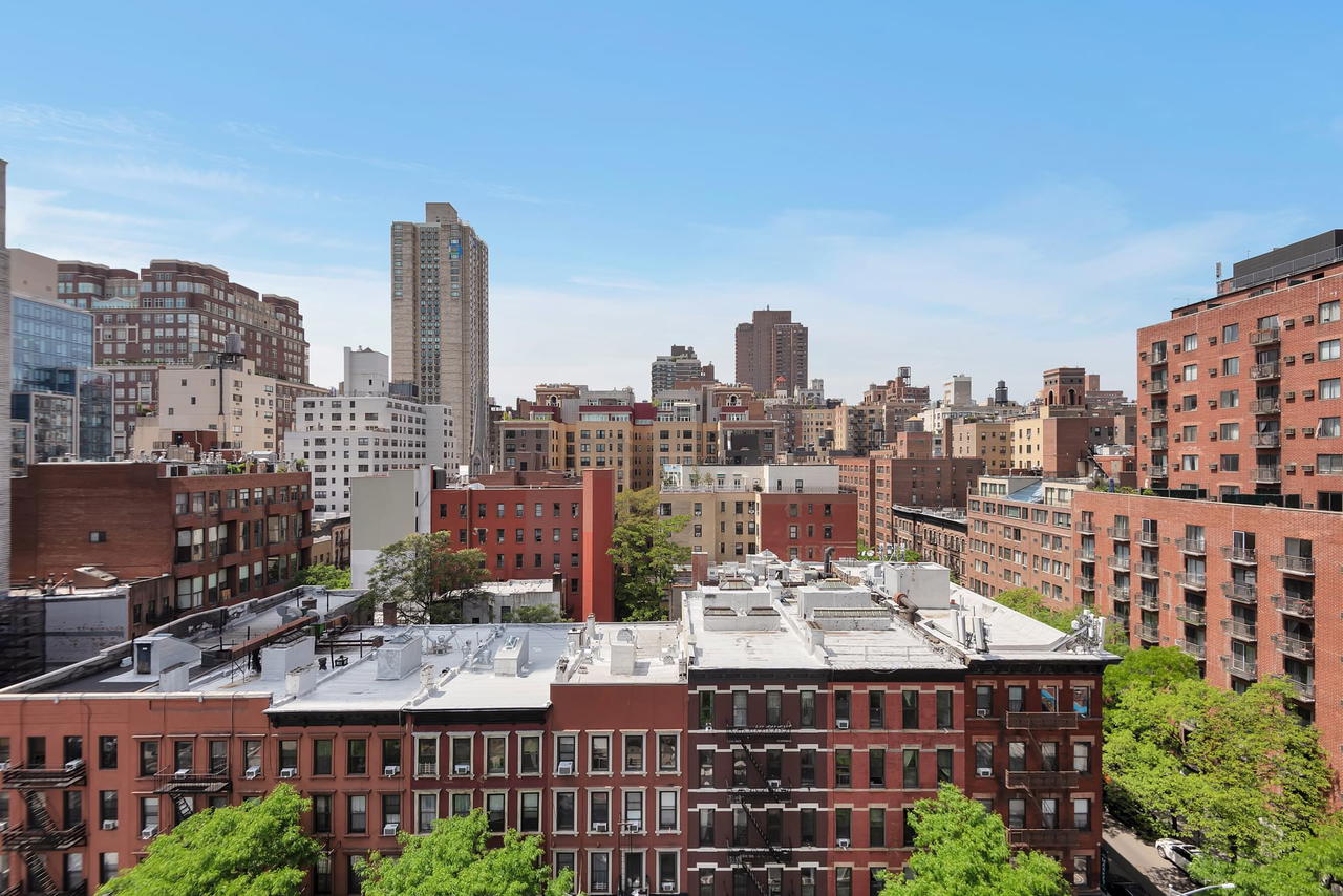Real estate property located at 200 89TH #9B, New York, Yorkville, New York City, NY, US