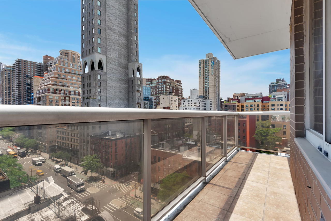 Real estate property located at 200 89TH #9B, New York, Yorkville, New York City, NY, US