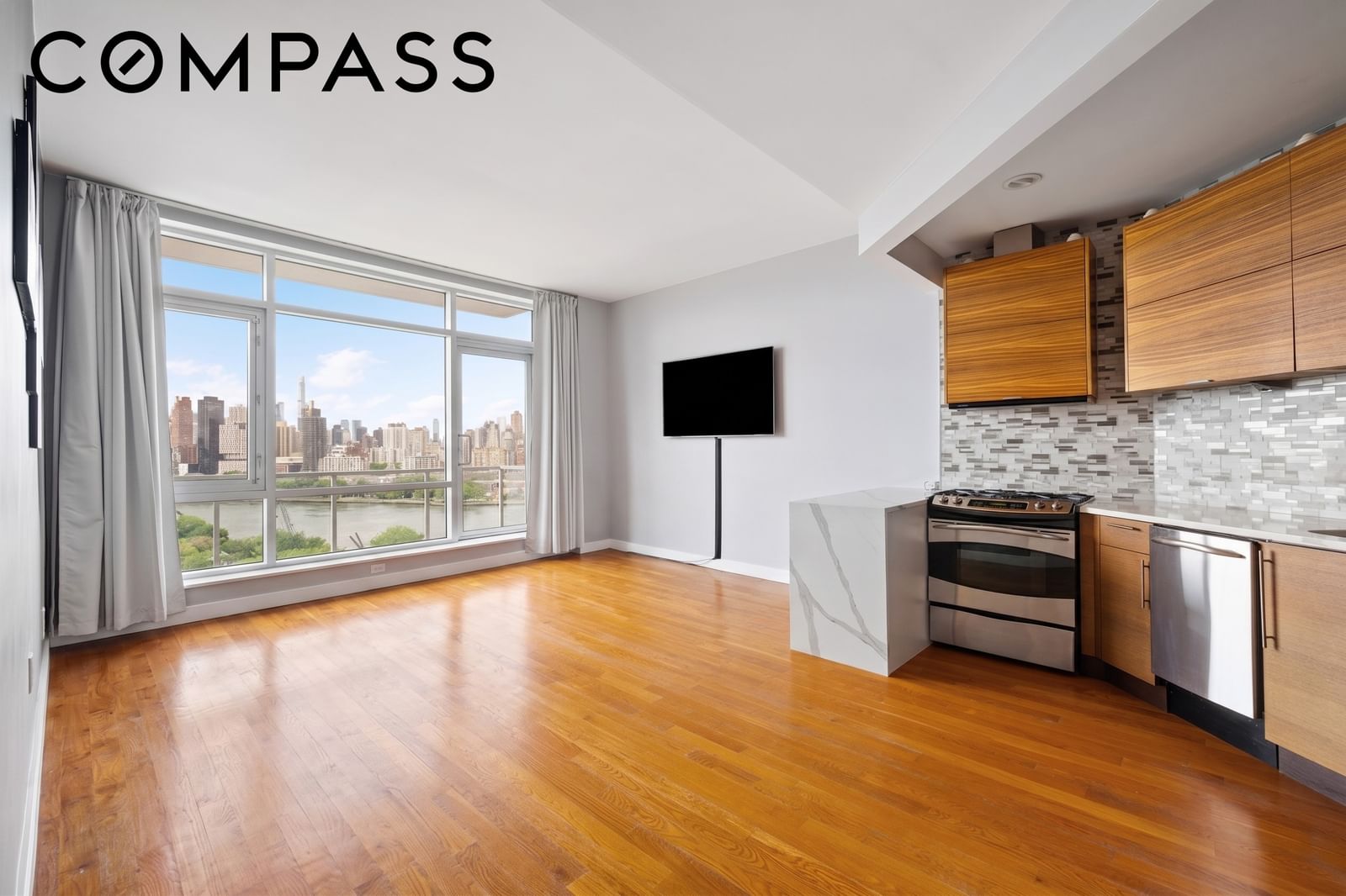 Real estate property located at 11-24 31st #15B, Queens, Astoria, New York City, NY, US