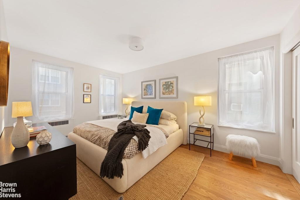 Real estate property located at 350 77TH #1F, New York, Lenox Hill, New York City, NY, US