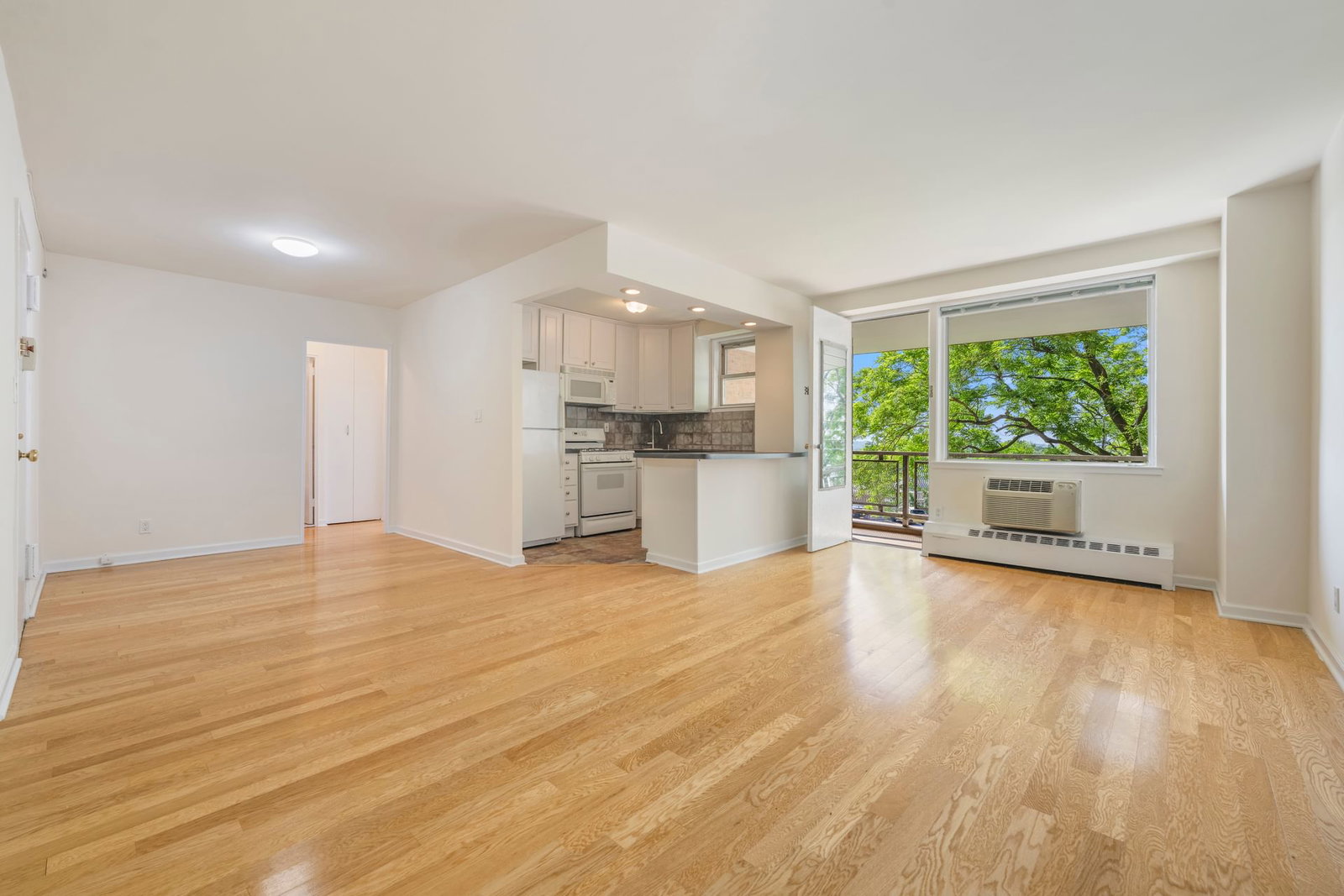 Real estate property located at 5800 ARLINGTON #3D, Bronx, North Riverdale, New York City, NY, US