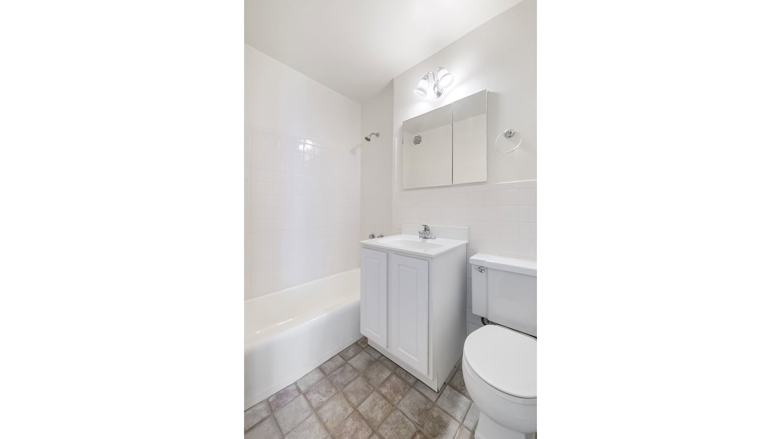 Real estate property located at 5800 ARLINGTON #3D, Bronx, North Riverdale, New York City, NY, US