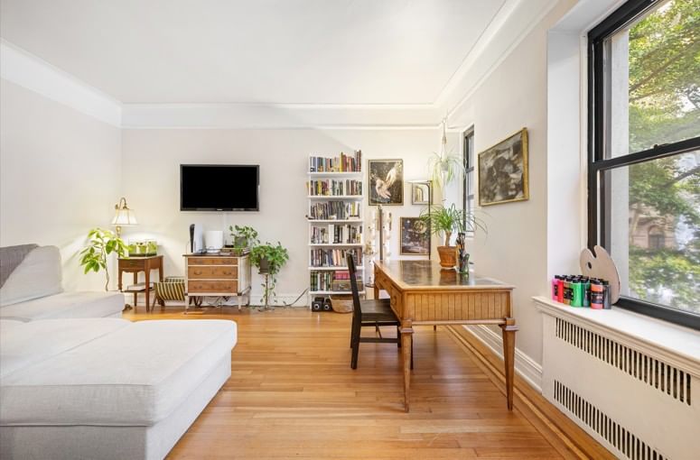 Real estate property located at 124 91st #2D, New York, Carnegie Hill, New York City, NY, US