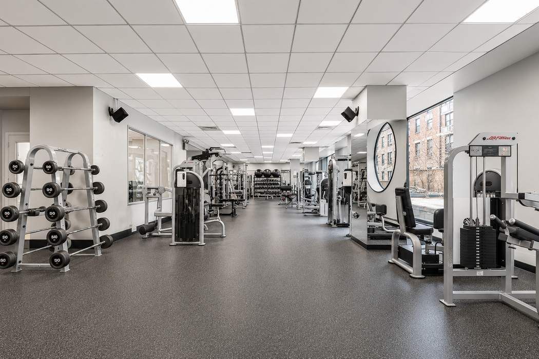 Real estate property located at 225 83rd #4M, New York, Upper West Side, New York City, NY, US